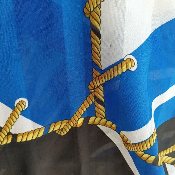 Large symphony scarf.  - Picture 3 of 7